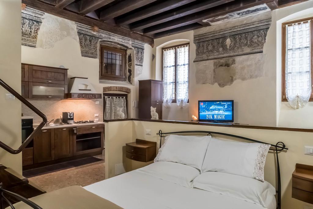 Residence Casanova Duomo Verona Exterior foto